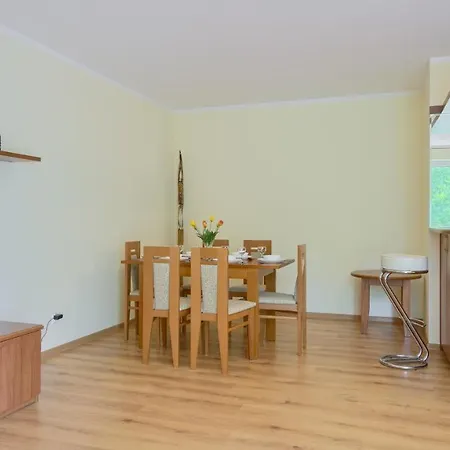 Morskie Oko, Sun & Snow *