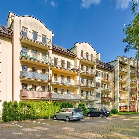 Morskie Oko, Sun & Snow *